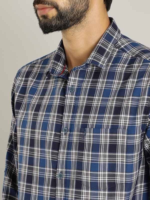 Indian Terrain Men's Slim Fit Full Sleeve Checkered Navy Shirt